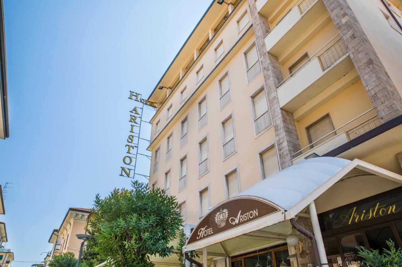 Hotel Ariston & 4*