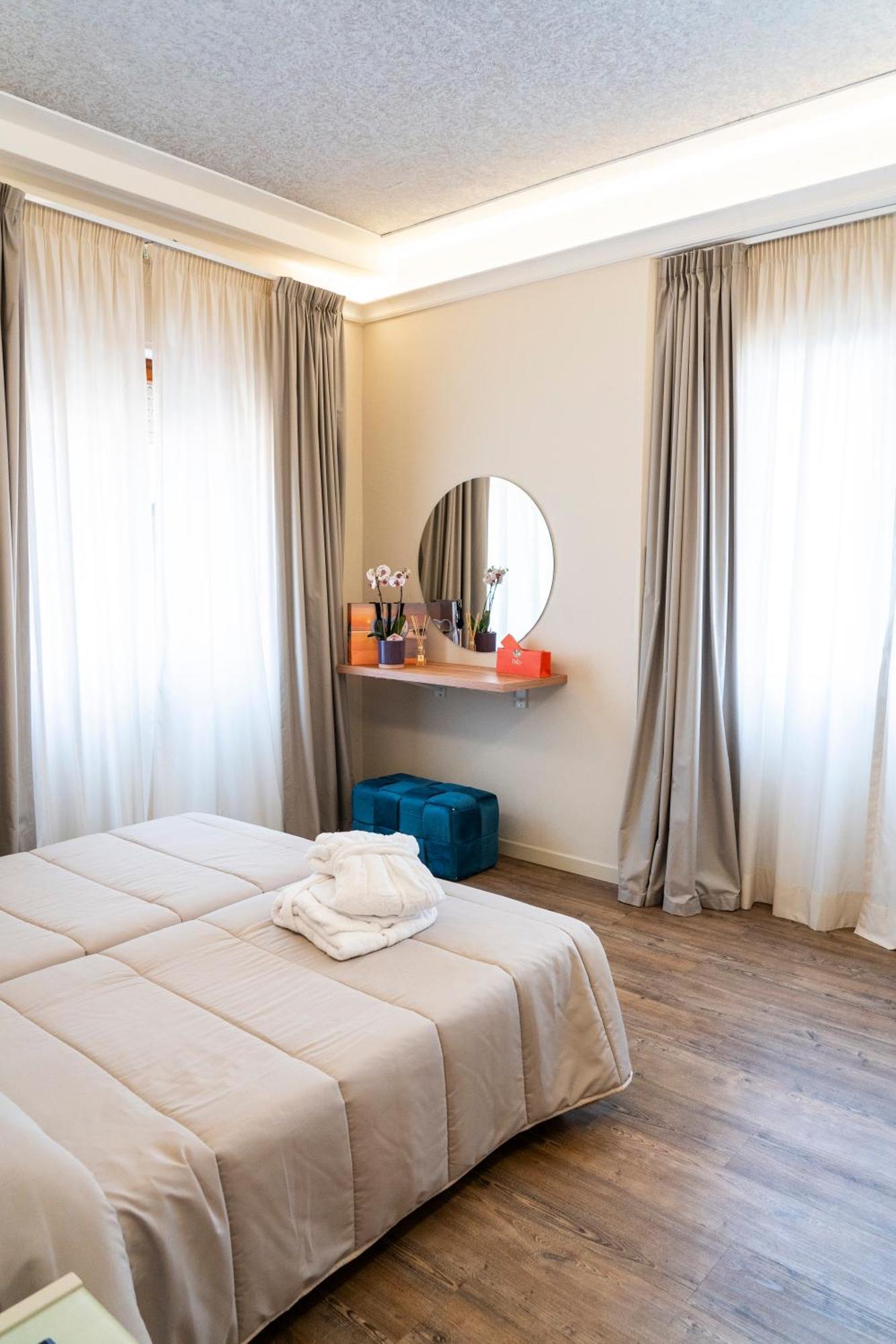 Ariston & Hotel 4*