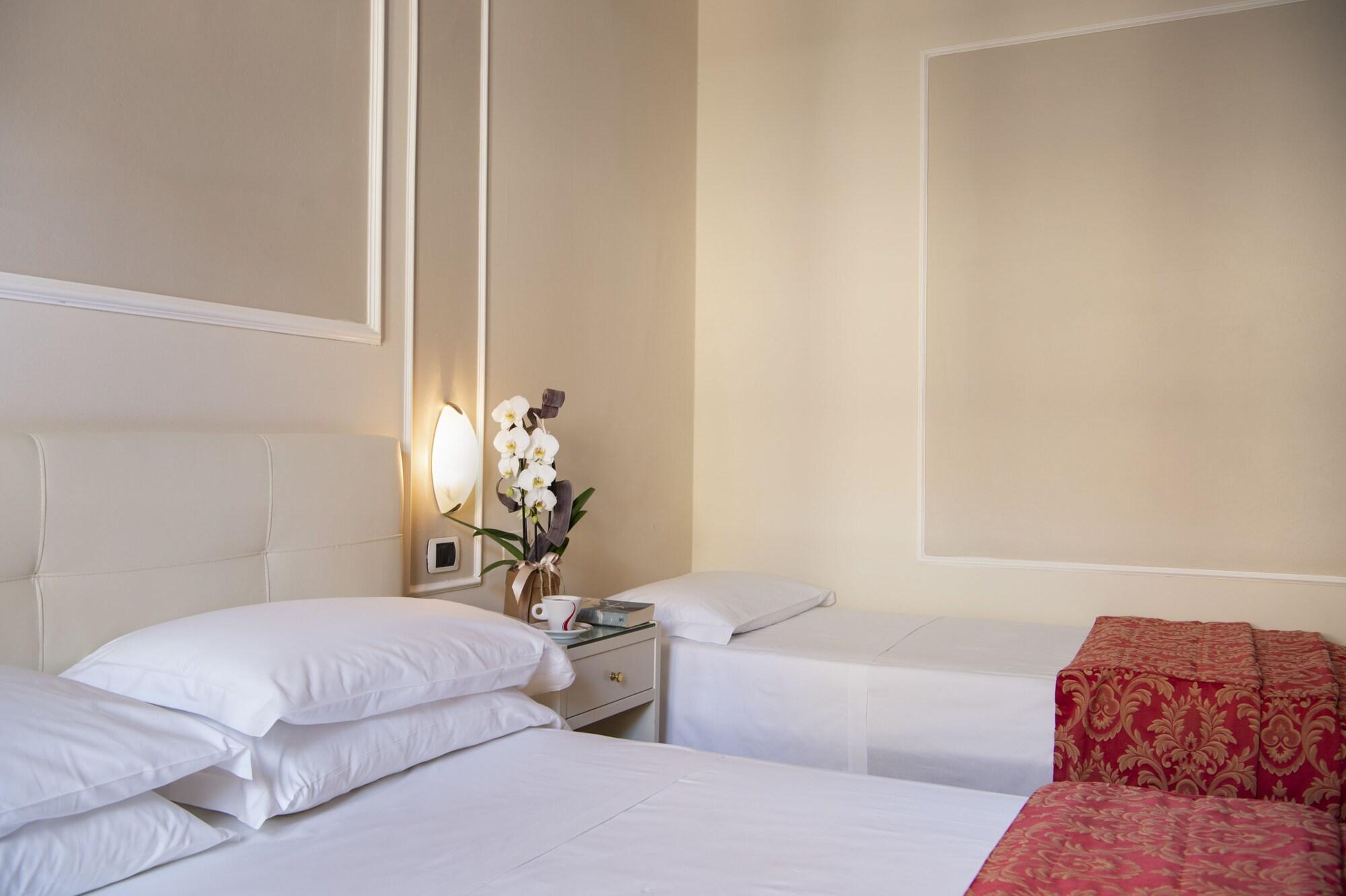 Hotel Ariston &