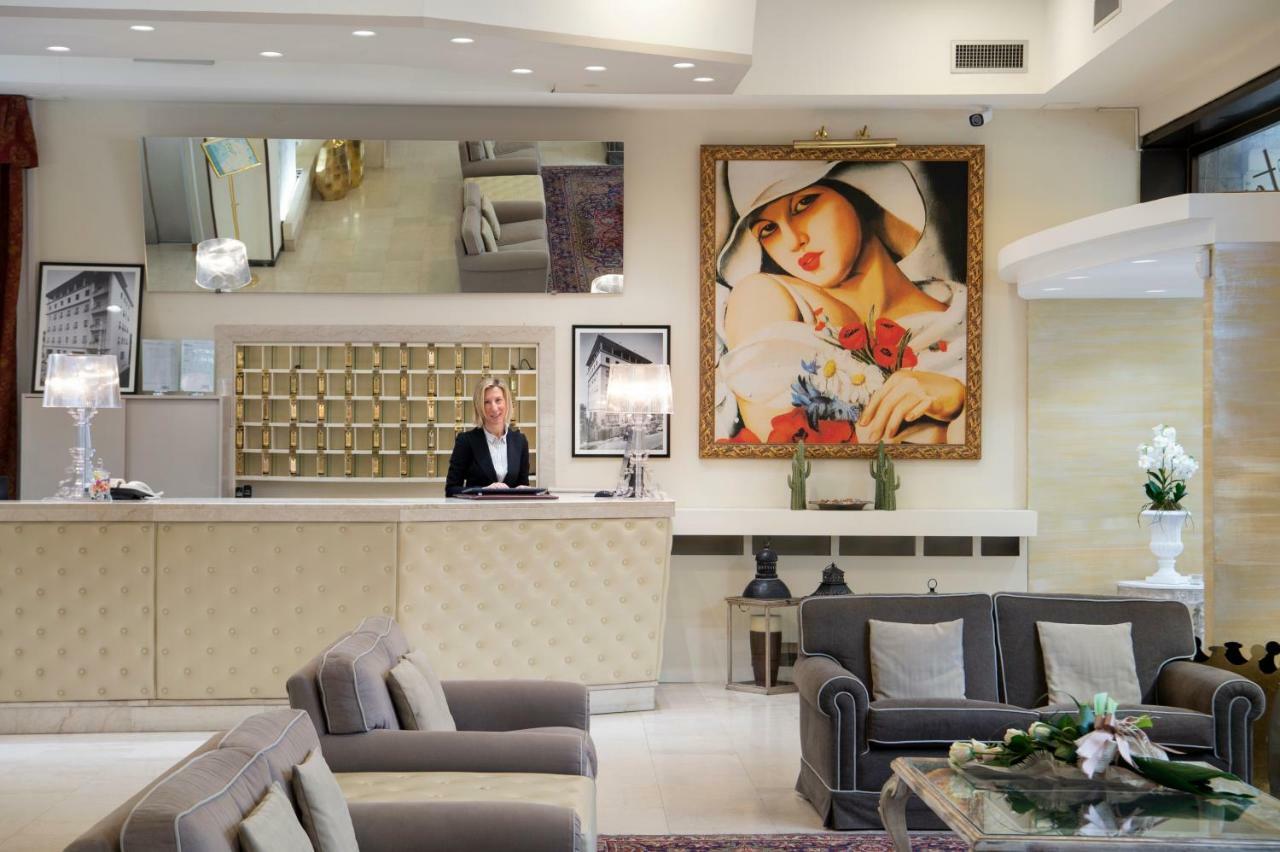 Ariston Hotel 4*